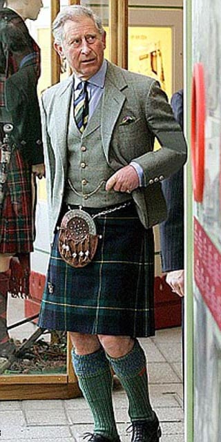 posts, legendas e frases de posts para todos, moda, Kilt, fashion,  Footwear, Street fashion, Clothing, design, Waist, tartan, Padrão, Plaid,  outono, Pattern, xadrez