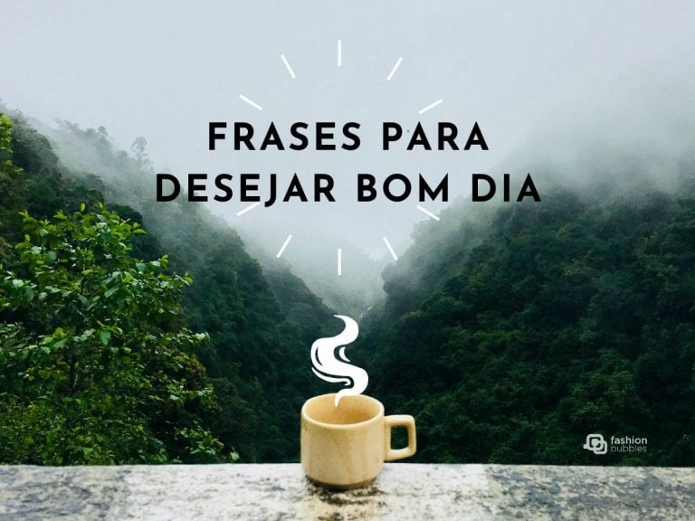 foto de paisagem de montanhas com café na frente