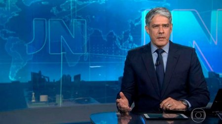 William Bonner nega aposentadoria após boatos de que deixaria o Jornal Nacional