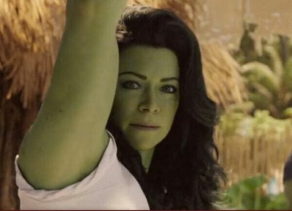 Tatiana Maslany antes e depois veja as mudanças da atriz de Mulher Hulk Fashion Bubbles