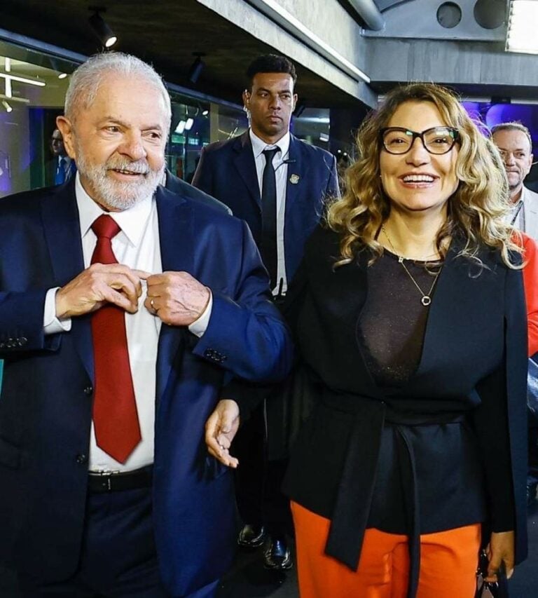 Looks De Janja: O Estilo Da Esposa De Lula Durante As Eleições 2022 ...