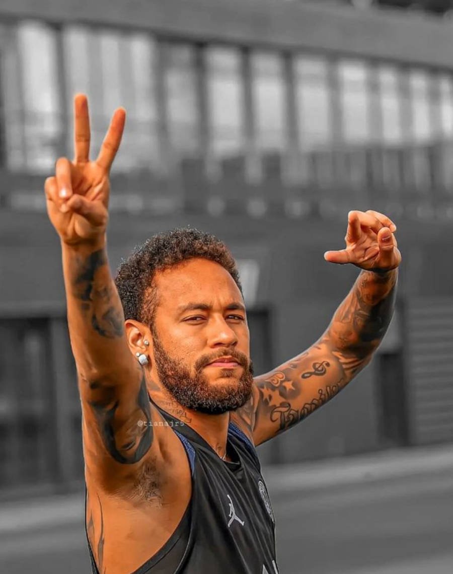 Quantas tatuagens Neymar tem? O que elas significam?