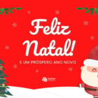 Ilustração de Natal com imagem de Papai Noel, Árvore de Natal e neve