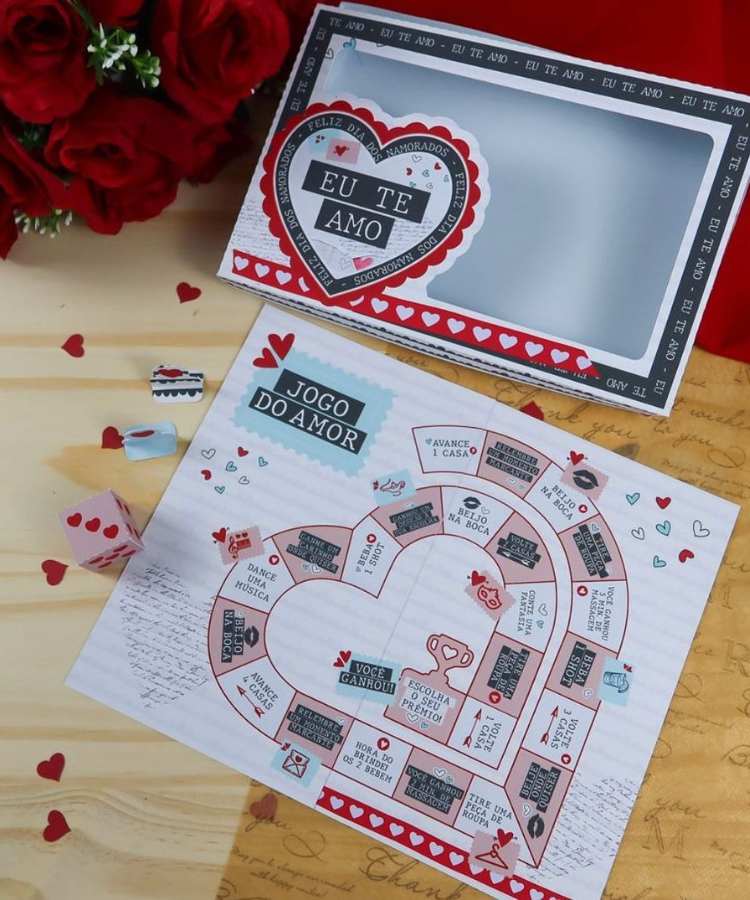 Jogo de tabuleiro para namorados  Jogos para namorados, Cartões para  namorados, Dia dos namorados ideias criativas