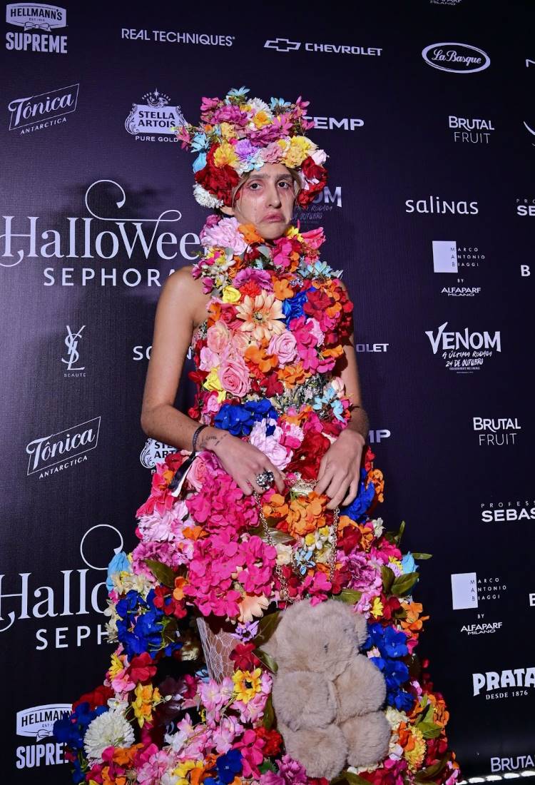 Famosa fantasiada de para o Halloween da Sephora 2024