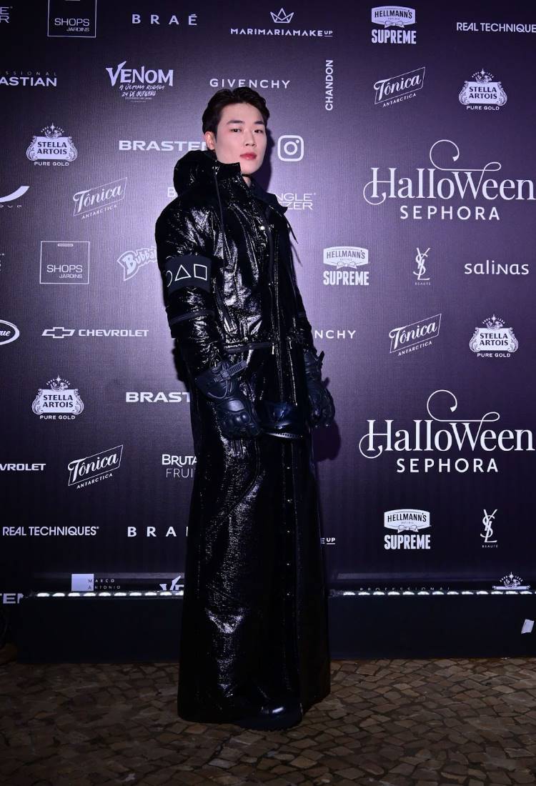 Famosa fantasiada de para o Halloween da Sephora 2024