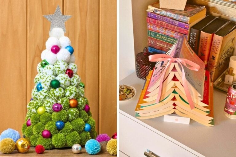 À esquerda, uma árvore de Natal feita de pompons verdes e brancos com enfeites coloridos, coroada por uma estrela. À direita, livros empilhados em forma de árvore, amarrados com fita rosa, ao lado de uma coleção de livros de Harry Potter.