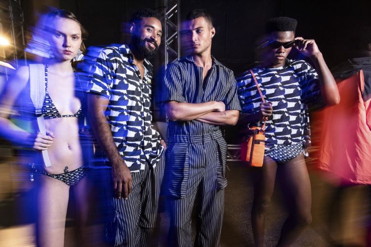 Modelos com looks da coleção "Baba Beach Club" no DFB Festival 2024