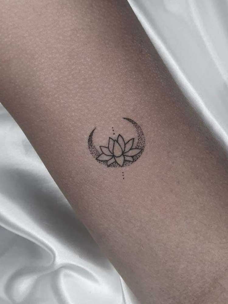 Opção de tatuagem pequena