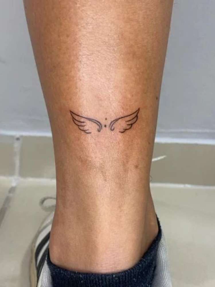 Opção de tatuagem pequena