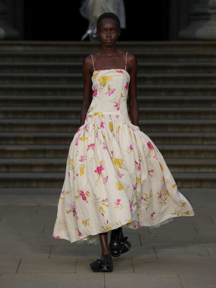 Floral nas tendências da London Fashion Week