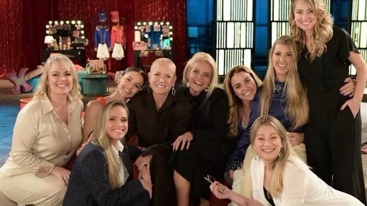 Xuxa lembra de episódios polêmicos com Marlene Mattos.