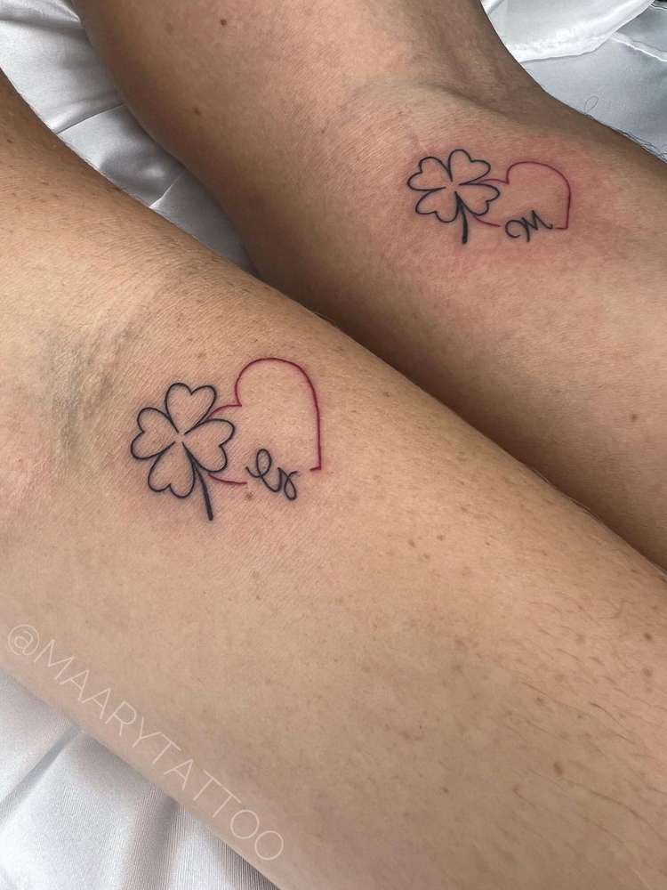 opção de tatuagem de casal